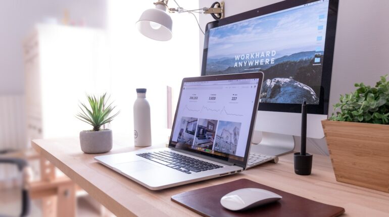 ¿Qué Debo Saber Para Crear Una Página en Internet? – 7 Cosas Que Debes Saber Para Crear Tu Propia Página Web
